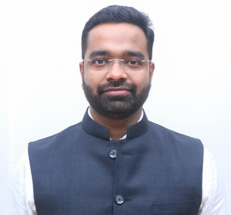 Photo_CollectorRahulGhuge